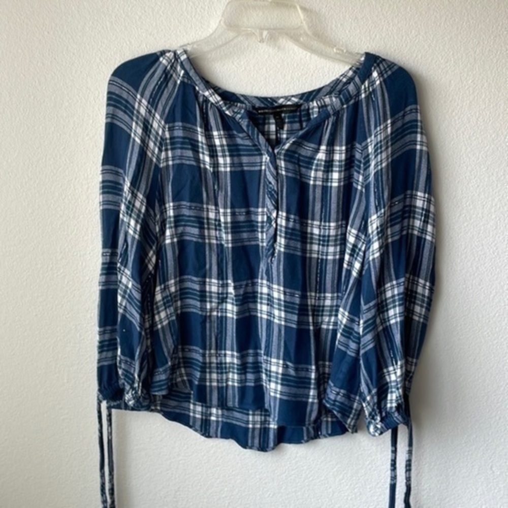 White House Black Market top blue white plaid size 10 peasant